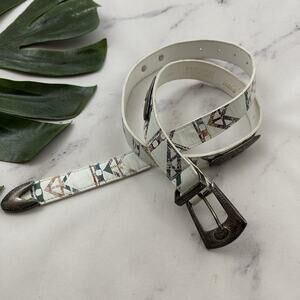 MZ Womens Vintage 90s Leather Belt Size S White Western Silver Medallion